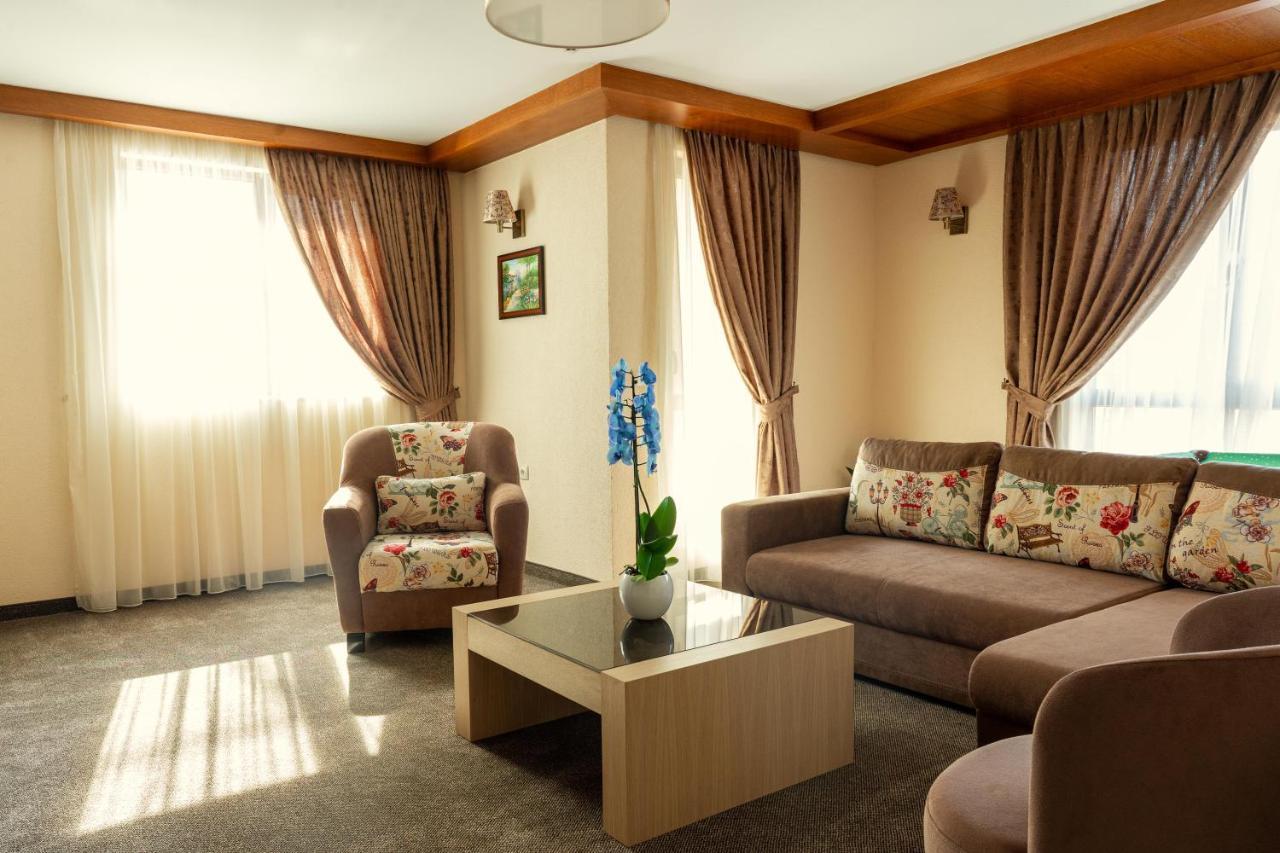 Boutique Hotel Provence Бутик Хотел Прованс Petritj Exteriör bild