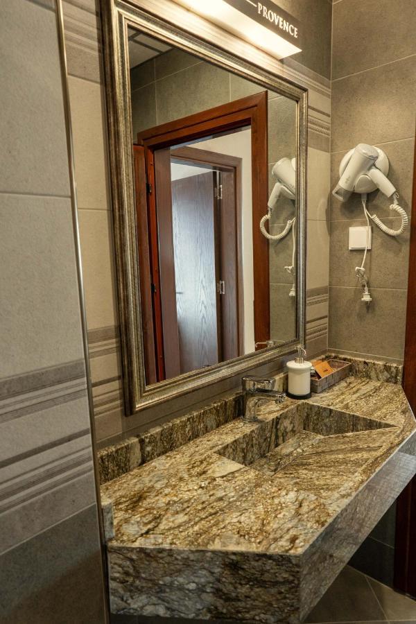 Boutique Hotel Provence Бутик Хотел Прованс Petritj Exteriör bild