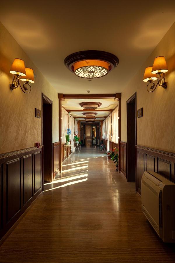 Boutique Hotel Provence Бутик Хотел Прованс Petritj Exteriör bild